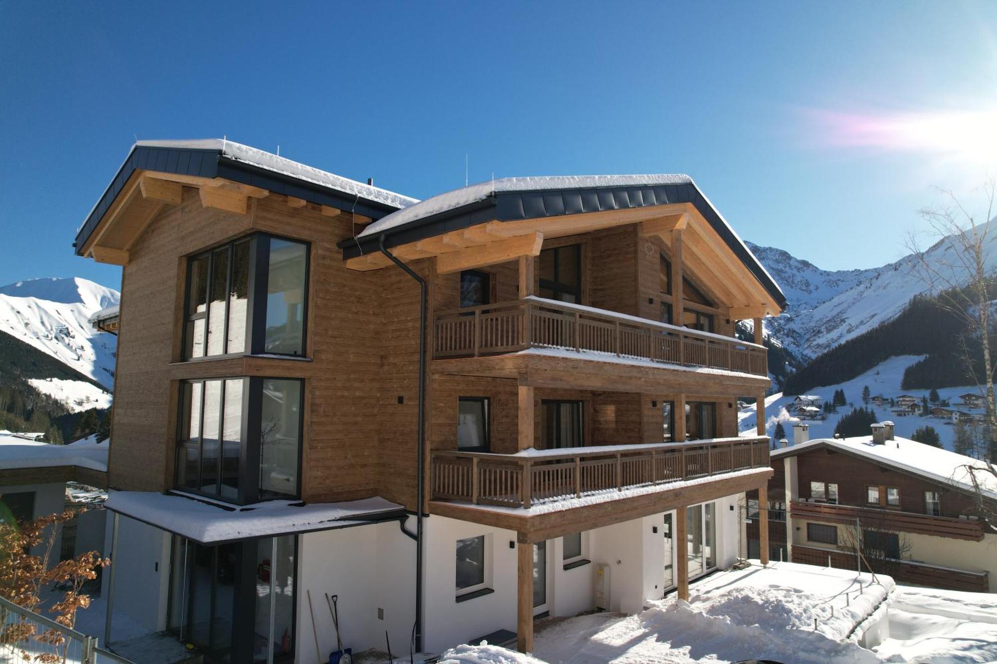 Berwang Chalets - Enzian Exterior photo