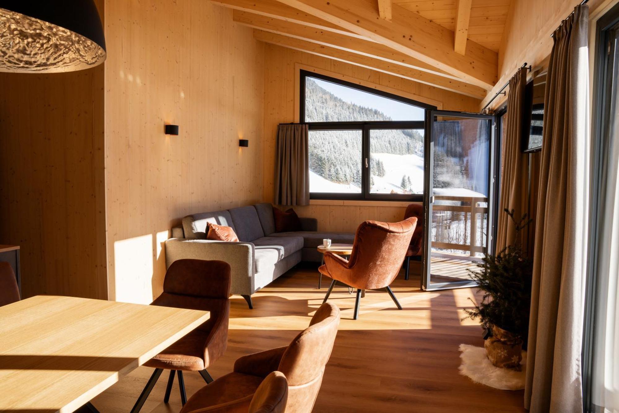 Berwang Chalets - Enzian Exterior photo