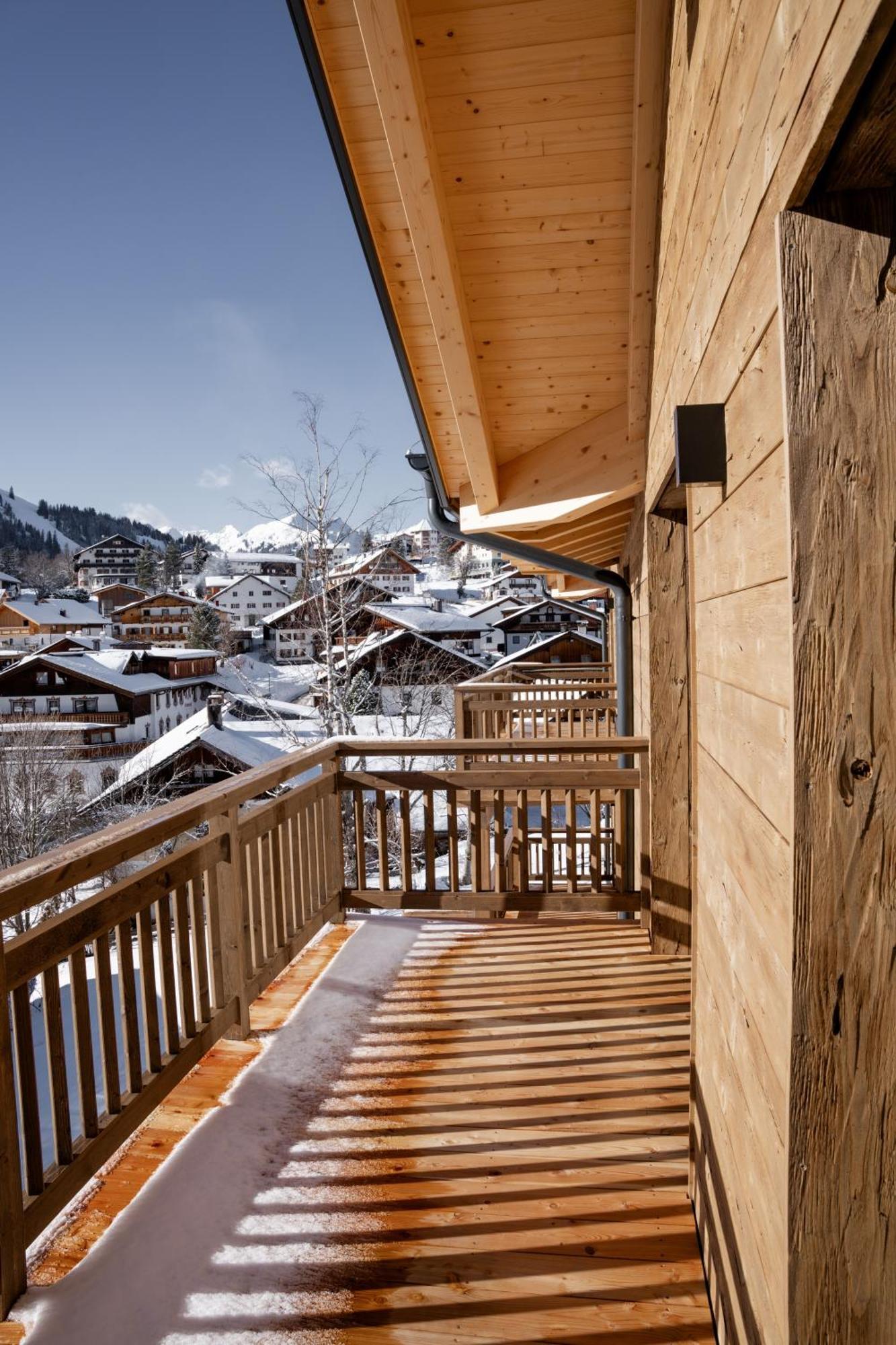 Berwang Chalets - Enzian Exterior photo