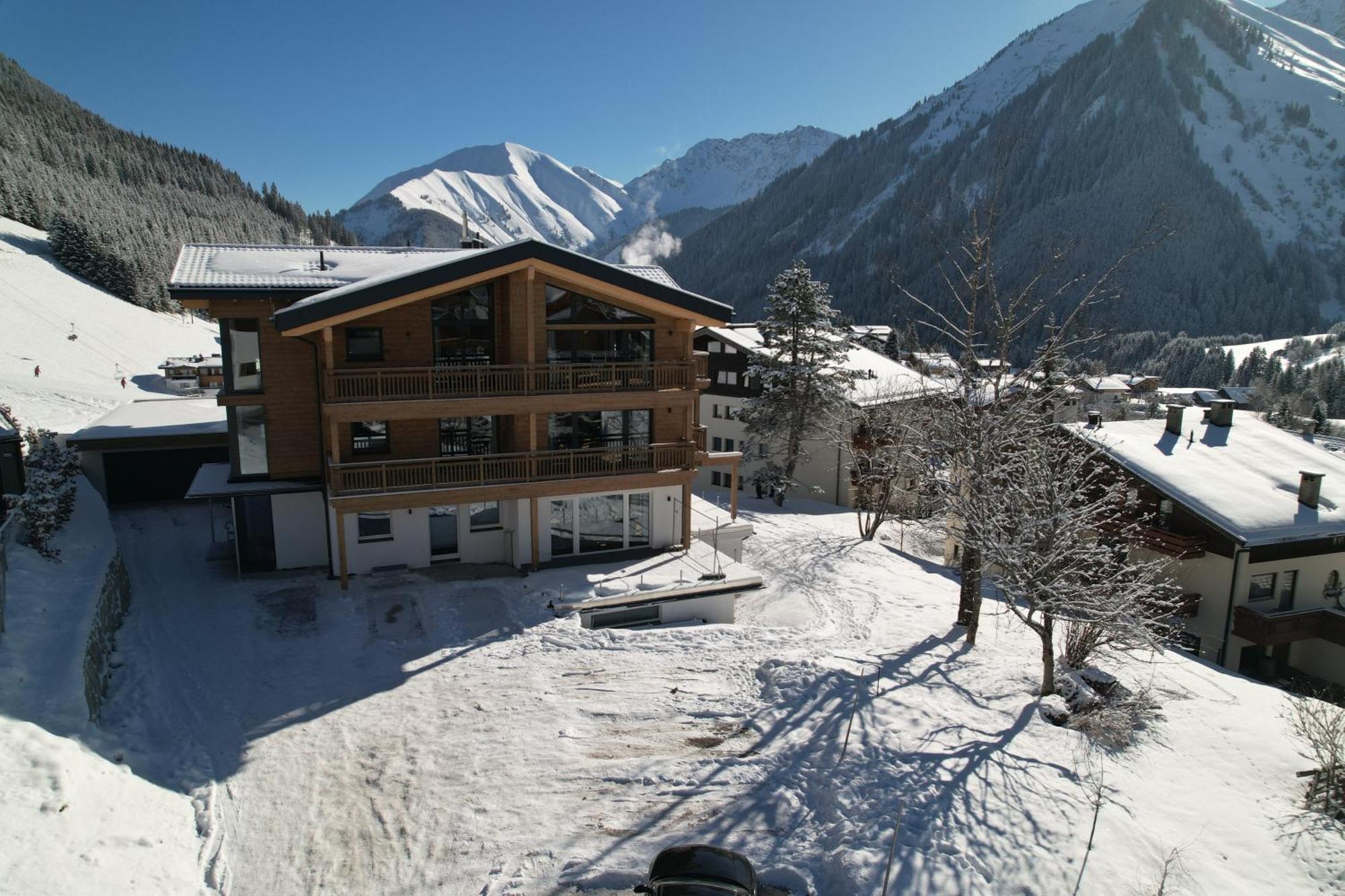Berwang Chalets - Enzian Exterior photo